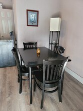 5319 NE 29th St in Silver Springs, FL - Foto de edificio - Building Photo