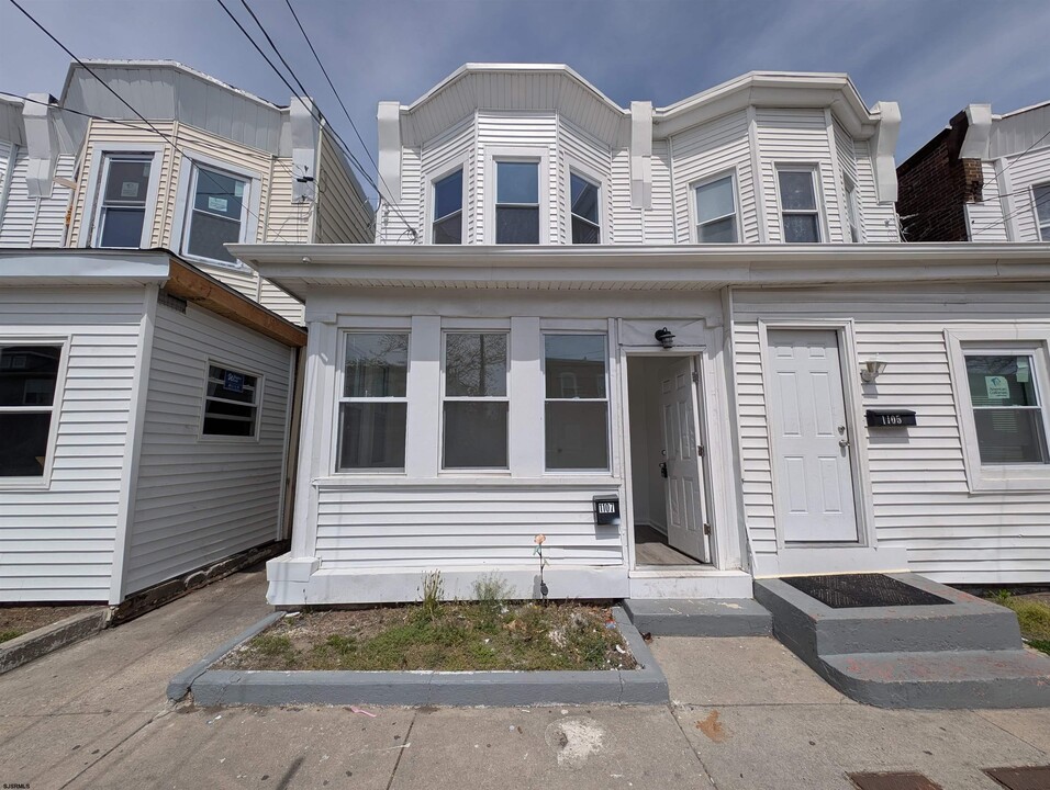 1107 Adriatic Ave in Atlantic City, NJ - Building Photo