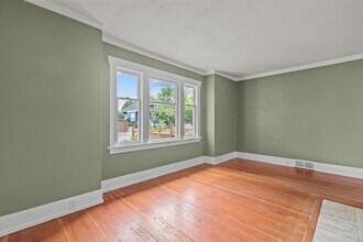 718 N Junett St in Tacoma, WA - Building Photo - Building Photo