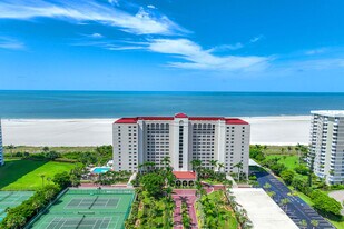 100 N Collier Blvd in Marco Island, FL - Building Photo
