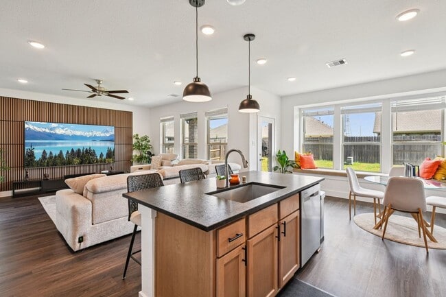 property at 4806 Sand Clouds Dr