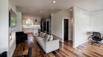 Bison Run Rentals in Fargo, ND - Building Photo - Building Photo