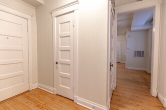 3800 N Wilton Ave-Unit -3N in Chicago, IL - Building Photo - Building Photo