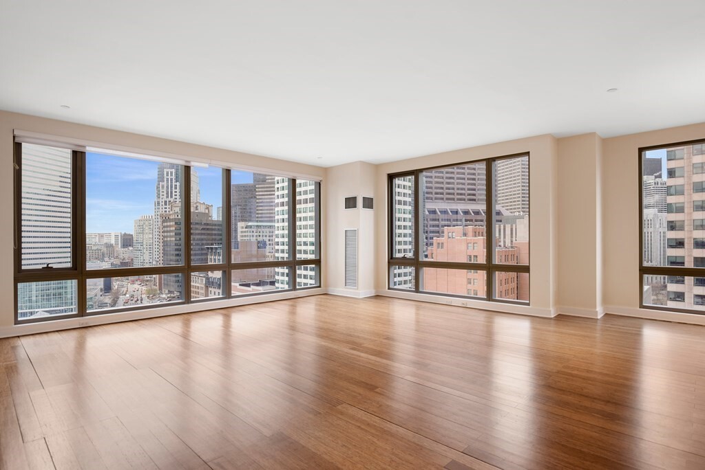 500 Atlantic Ave, Unit 16L in Boston, MA - Building Photo