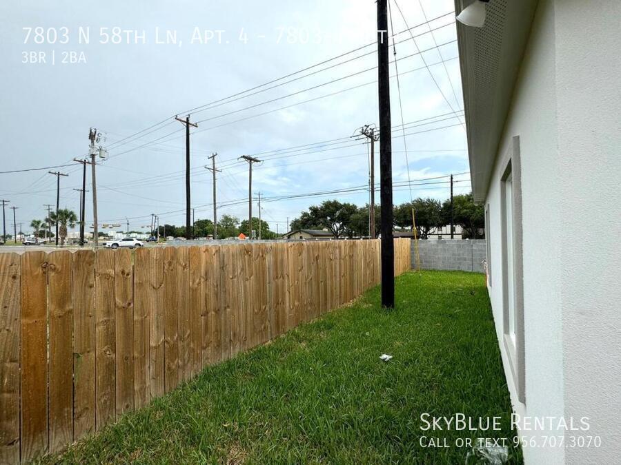7803 N 58th St in Mission, TX - Building Photo