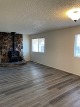 470-755-755 Tule Dr in Susanville, CA - Building Photo - Building Photo