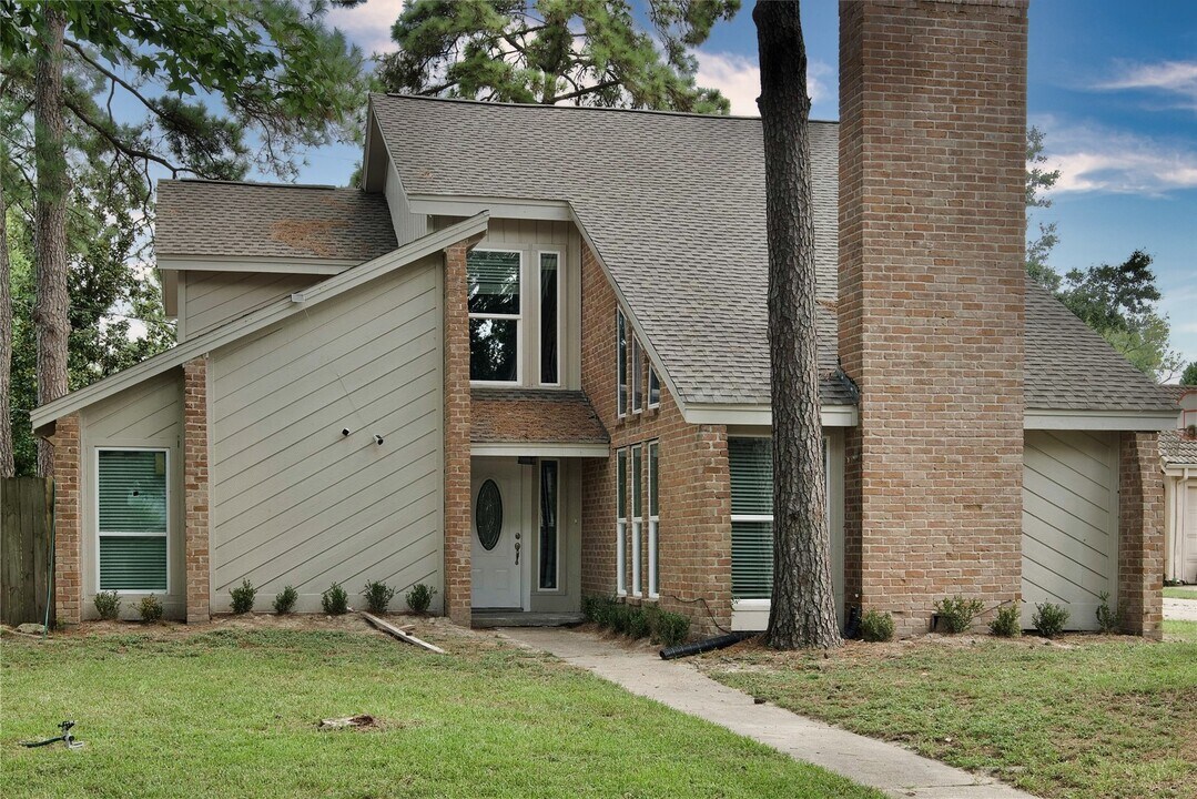 5111 Pinewilde Dr in Houston, TX - Foto de edificio