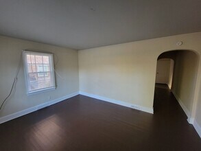 2807 Spring Garden St in Greensboro, NC - Building Photo - Building Photo