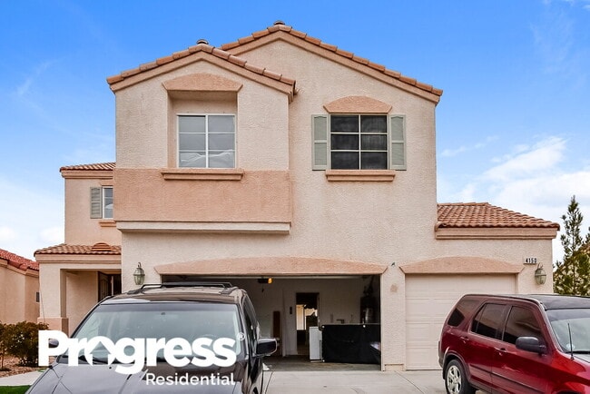 property at 4150 W El Campo Grande Ave