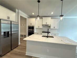 5325 Windridge Pkwy in Gainesville, GA - Building Photo - Building Photo