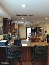 54 Montgomery St-Unit -Apt 2 in Cambridge, MA - Building Photo - Building Photo