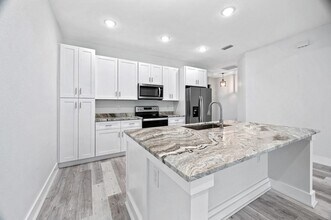 26382 Explorer Rd in Punta Gorda, FL - Foto de edificio - Building Photo