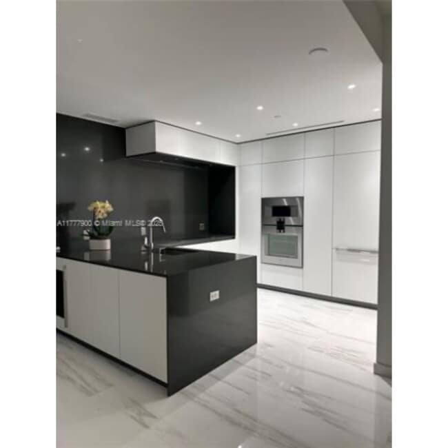 property at 300 Biscayne Boulevard Way