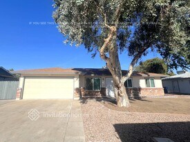 2926 E Escondido Ave in Mesa, AZ - Building Photo
