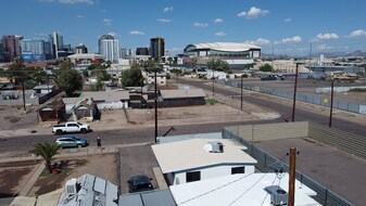 221 E Tonto St in Phoenix, AZ - Building Photo