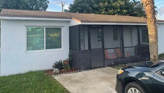 6337 Dawson St in Hollywood, FL - Building Photo