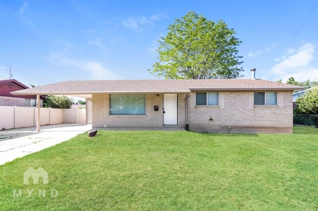 property at 180 Millerberg Dr