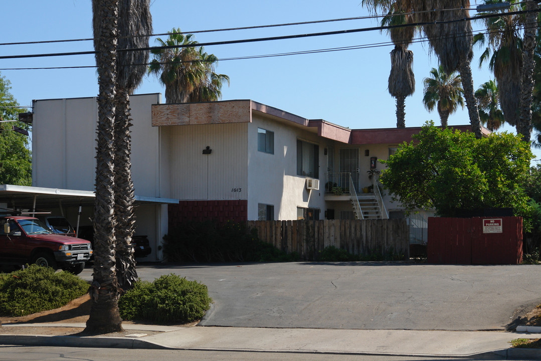 1013-1025 S Magnolia Ave in El Cajon, CA - Building Photo