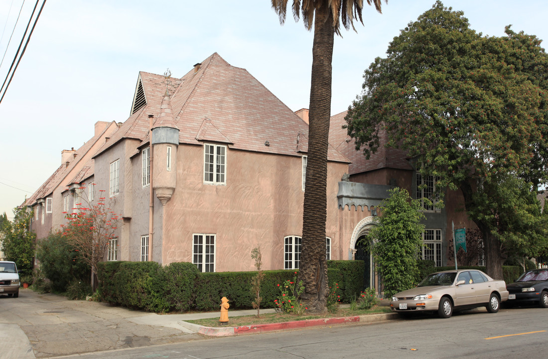 Chateau Legrande Apartments in Long Beach, CA - Foto de edificio