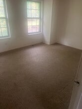 9345 W Longview Pkwy in Kansas City, MO - Building Photo - Building Photo