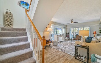 4267 Island Cir in Ft. Myers, FL - Building Photo - Building Photo