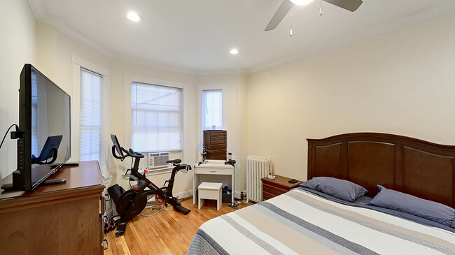 16 Glenville Ave, Unit 4 in Boston, MA - Foto de edificio - Building Photo