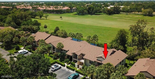 11355 Pond View Dr in Wellington, FL - Foto de edificio - Building Photo