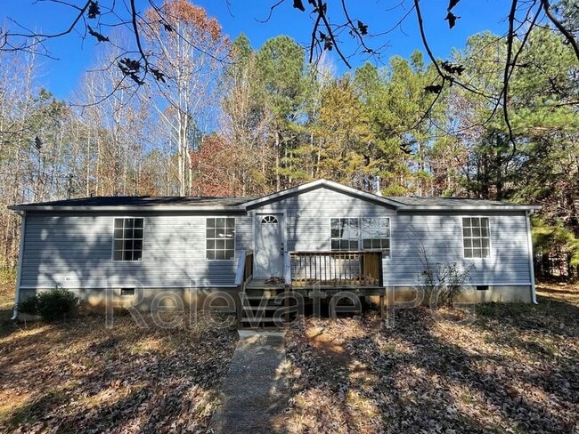 property at 855 Mountain Hall Rd