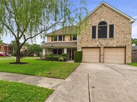 27116 Monarch Woods Dr in Humble, TX - Building Photo