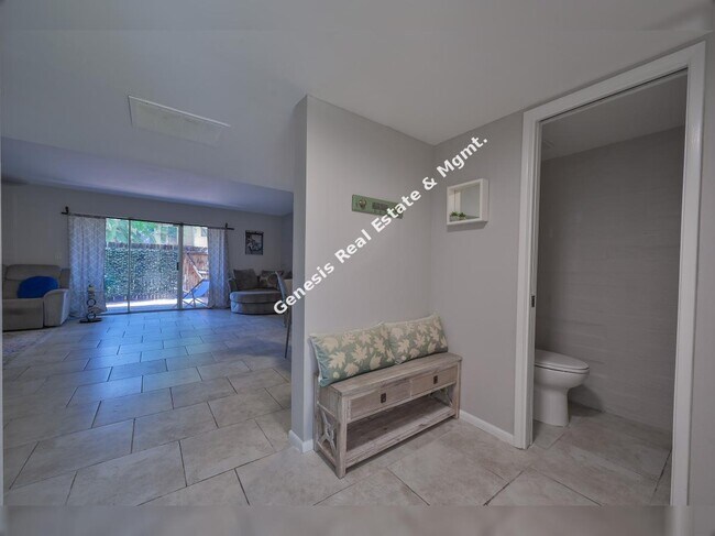 1347 E Fort Lowell Rd in Tucson, AZ - Building Photo - Building Photo