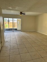 136 Douglas Rd W in Oldsmar, FL - Building Photo - Building Photo