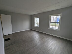 2880 Ruhl Ave in Columbus, OH - Building Photo - Building Photo