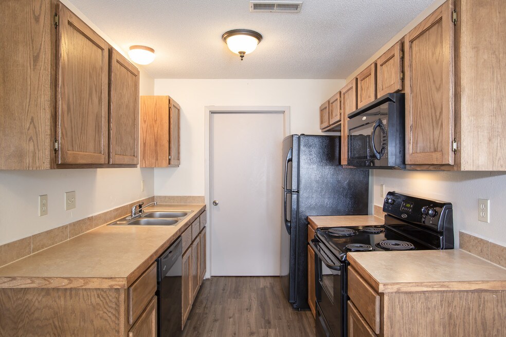 McConnell AFB On Base Housing Apartments Wichita, KS Apartments For Rent