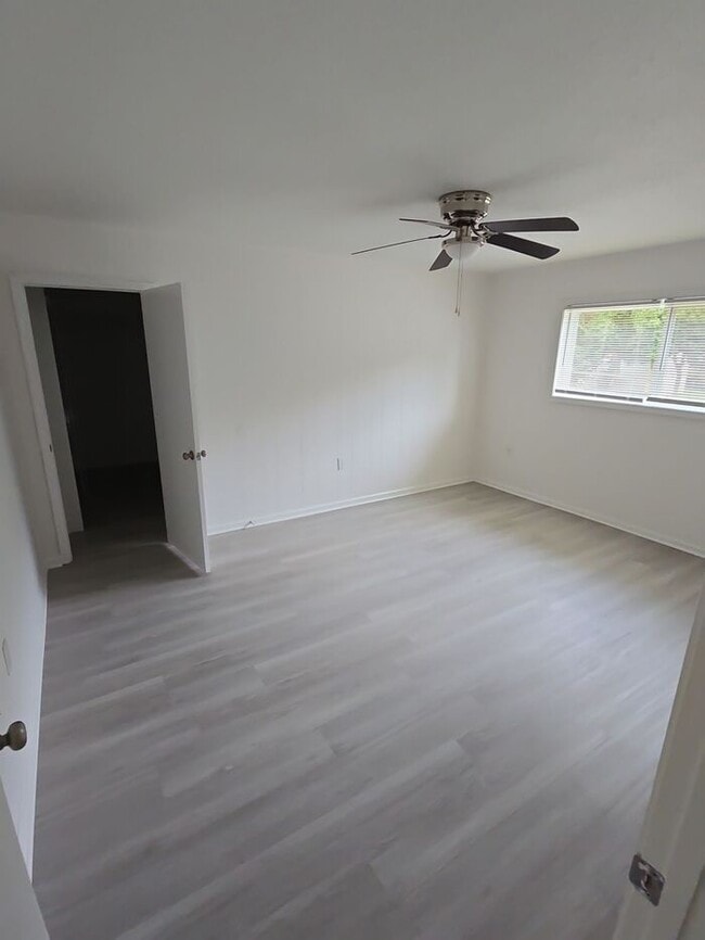 5008 Clear Creek Dr in Millington, TN - Building Photo - Building Photo