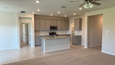 820 Jacquelyn Dr in Little Elm, TX - Building Photo - Building Photo