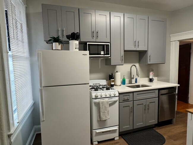 101 E 33rd St, Unit 1 in Baltimore, MD - Building Photo - Building Photo