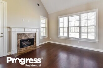 4827 Saddlehorn Cove in Memphis, TN - Foto de edificio - Building Photo