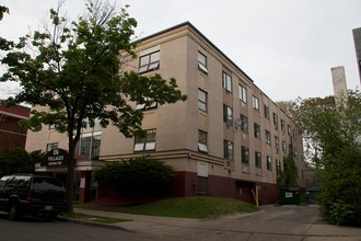 Villages Apartments in Milwaukee, WI - Building Photo - Building Photo