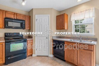 39 Ackland Dr in Greensboro, NC - Building Photo - Building Photo