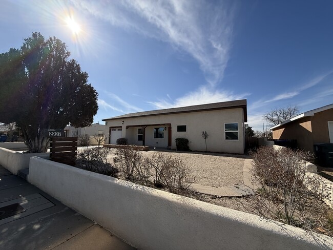 2937 Washington St NE in Albuquerque, NM - Building Photo - Building Photo