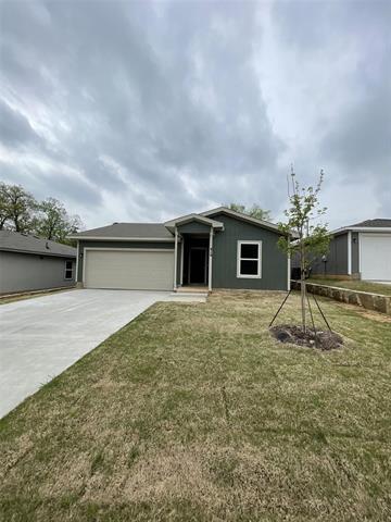 414 Munson St in Denison, TX - Building Photo