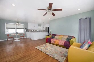 4272 Harbinson Ave in La Mesa, CA - Foto de edificio - Building Photo