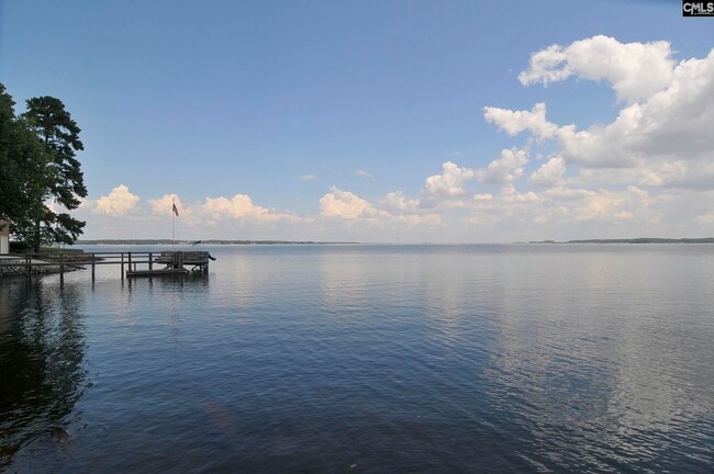 property at 301 Harbor Heights Dr