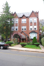 170 Irvington Ave in South Orange, NJ - Building Photo - Building Photo