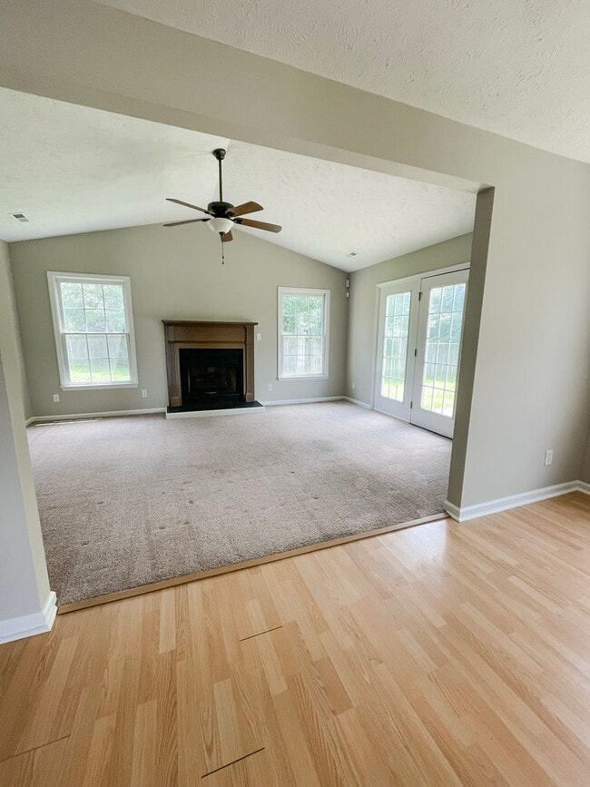 6307 Fox Glen Dr in Fayetteville, NC - Building Photo - Building Photo