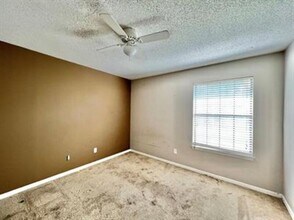 875 Fairview Dr in Fort Walton Beach, FL - Building Photo - Building Photo