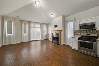 2955 W Wilcox St in Chicago, IL - Foto de edificio - Building Photo