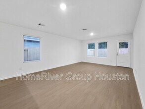 2639 Lantana Spring Ln in Houston, TX - Building Photo - Building Photo