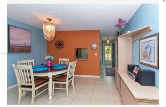 2615 NE 3rd Ct in Boynton Beach, FL - Building Photo - Building Photo