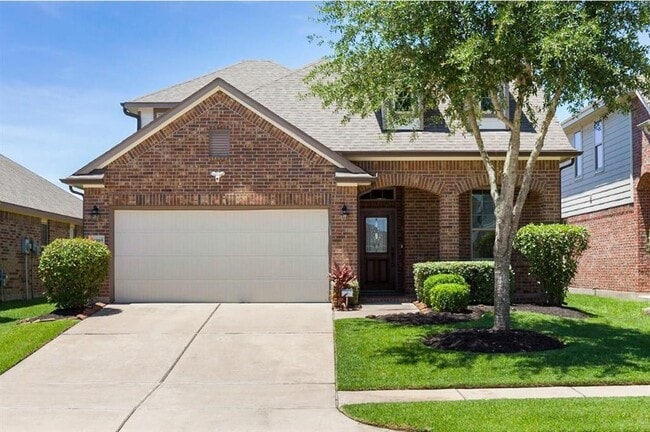 property at 26930 Harwood Heights Dr